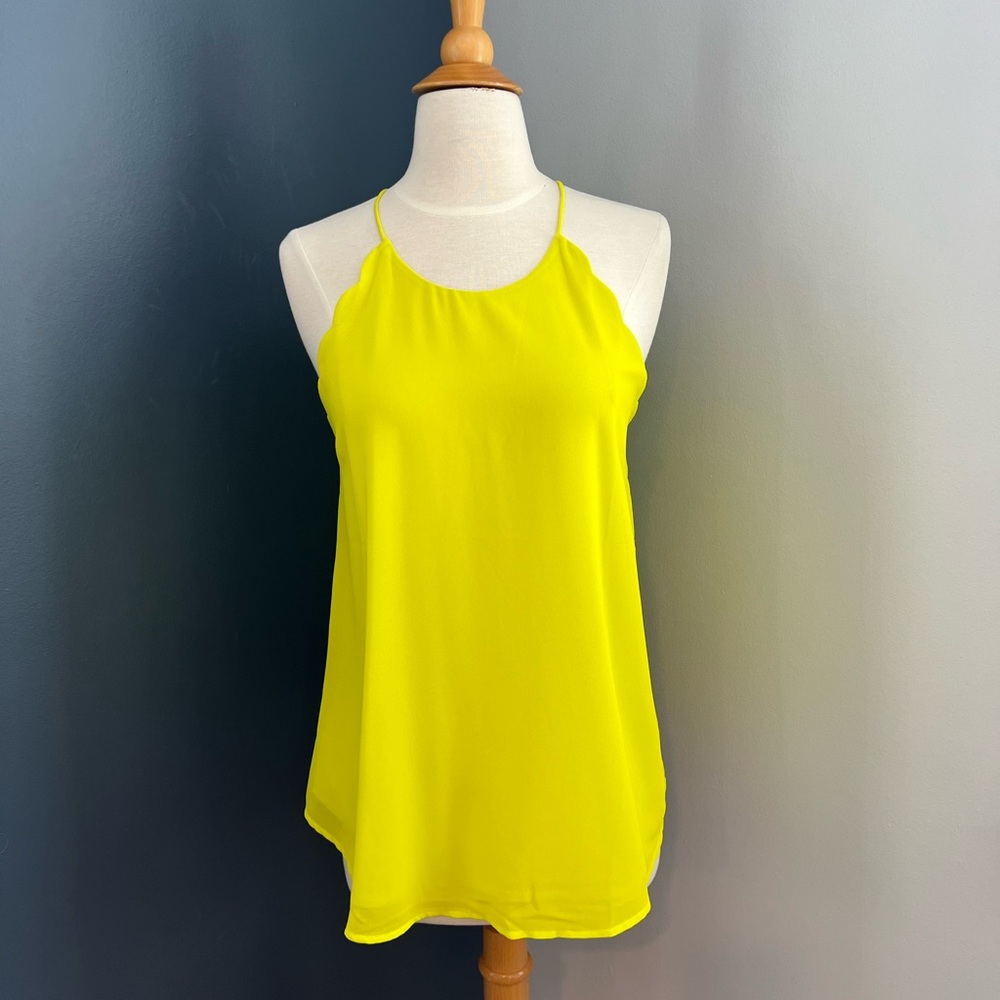 NEW Norah Neon Yellow Scalloped Sleeveless Blouse Size Small